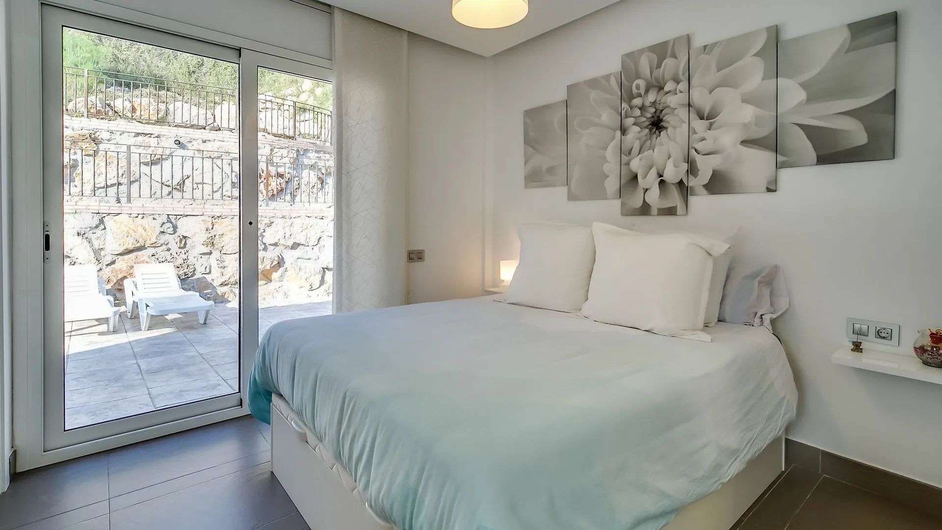 Vivalidays Villa Zaida Santa Susanna Španělsko